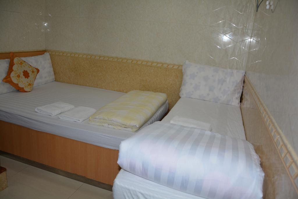 Everest Guest House Гонконг Экстерьер фото